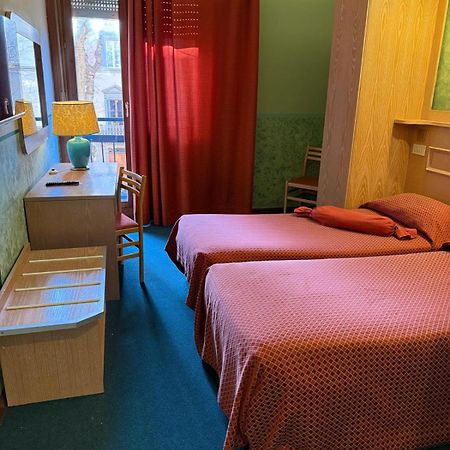 Hotel Meridiana Florencja Zewnętrze zdjęcie