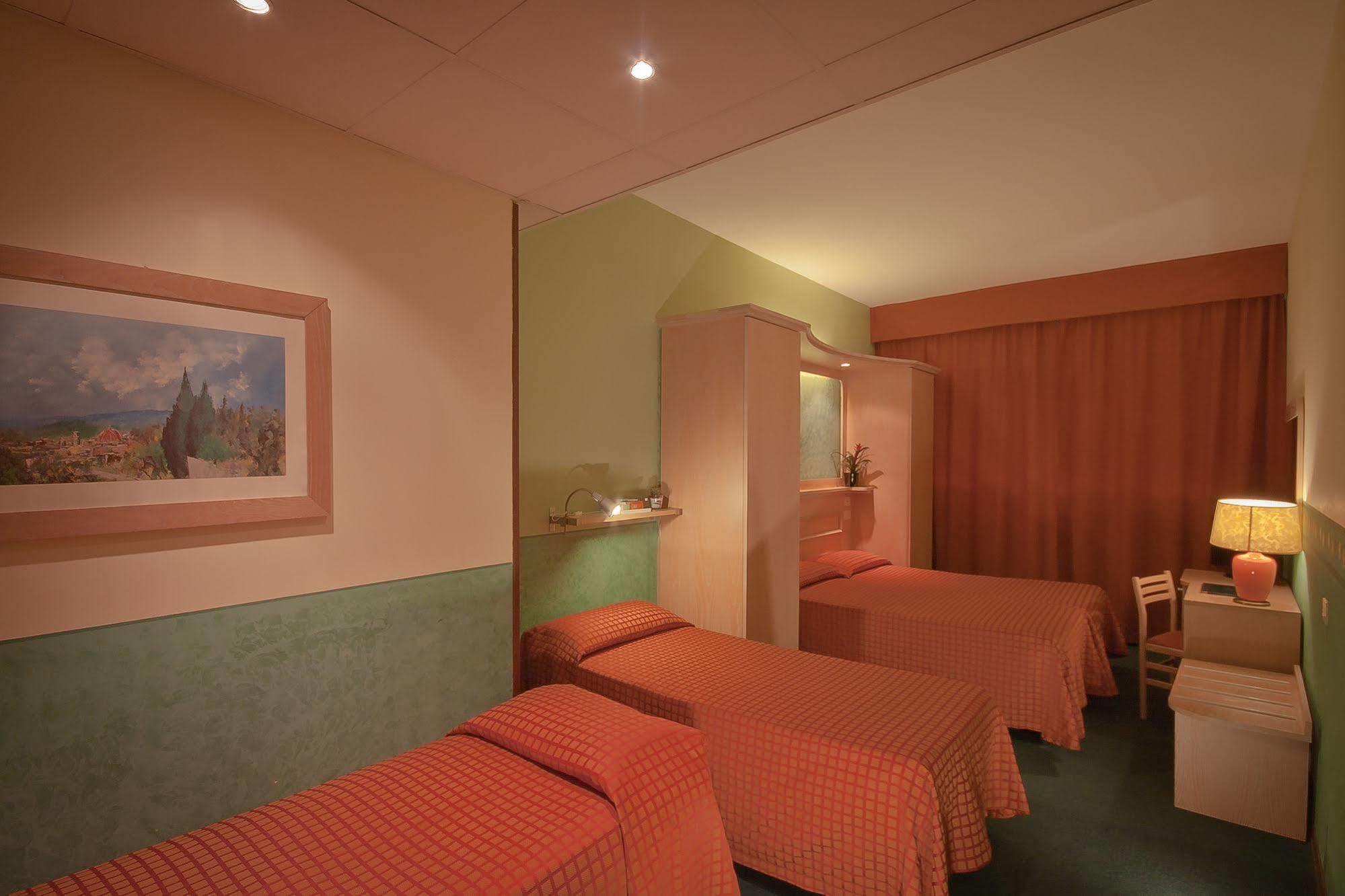 Hotel Meridiana Florencja Zewnętrze zdjęcie