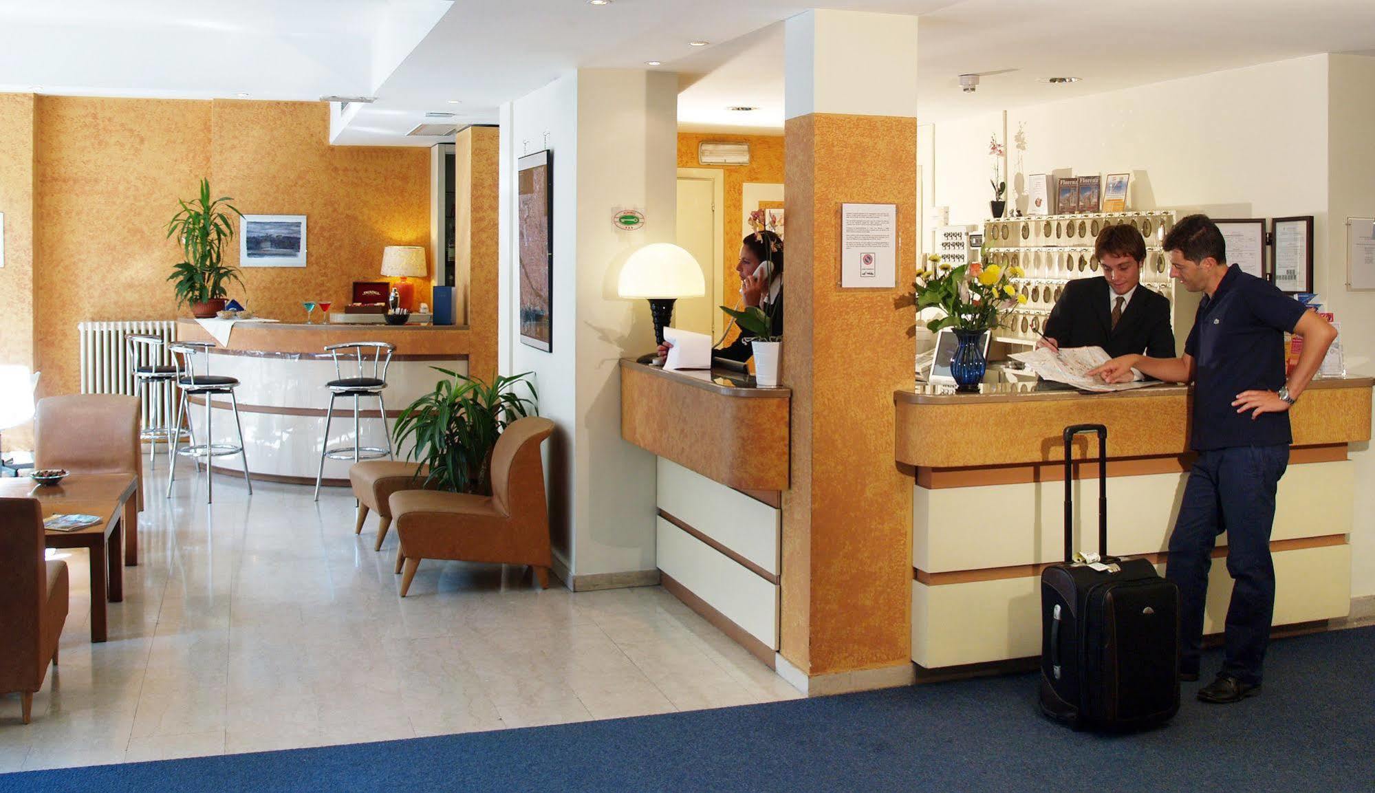 Hotel Meridiana Florencja Zewnętrze zdjęcie