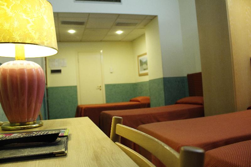 Hotel Meridiana Florencja Zewnętrze zdjęcie